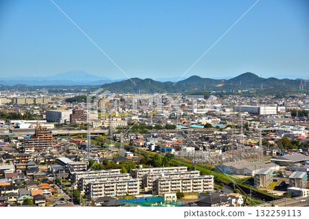 愛知縣:從小牧山城眺望小牧市、犬山市、禦嶽山、尾張三山 愛知縣:從小牧山城眺望小牧市、犬山市、禦嶽山、尾張三山 132259113