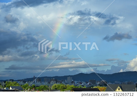 彩虹 132263712