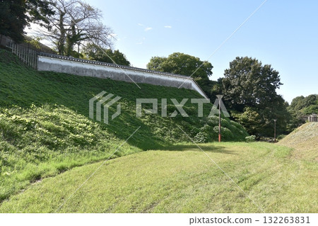 A panoramic view of the Ninomaru enclosure of Kameyama Castle 132263831