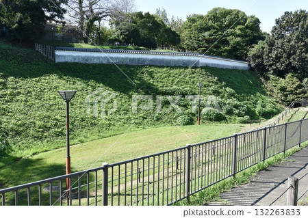 A panoramic view of the Ninomaru enclosure of Kameyama Castle 132263833
