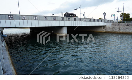 Handa Canal, the town of storehouses Handa Canal, the town of storehouses 132264233