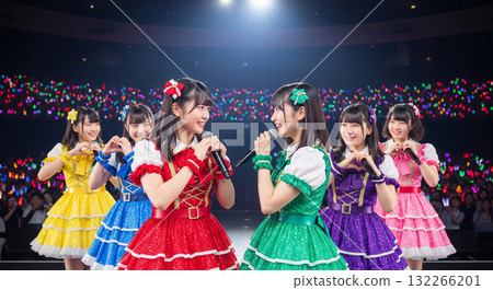 Six Japanese idols lined up in the center of the stage 132266201