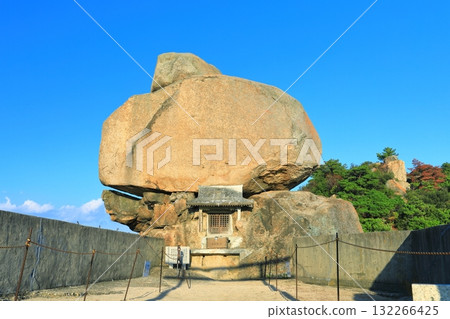 [香川縣]晴空下的重岩（小豆島） 132266425