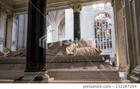 Saint Paul Saint Peter cathedral, Nantes, France 132267204