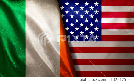 美國國旗和愛爾蘭國旗 132267564