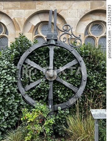 Wheel - symbol of the city of Osnabruck, Germany 07.10.2025 Wheel - symbol of the city of Osnabruck, Germany 07.10.2025 132268293