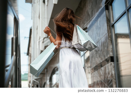 Generated image Generated image 132270883