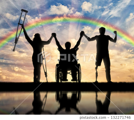 Beautiful cloudy evening sky Beautiful cloudy evening sky 132271746