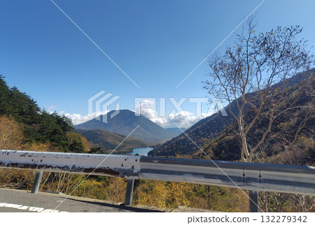 從金星路眺望男體山和湯之湖 132279342