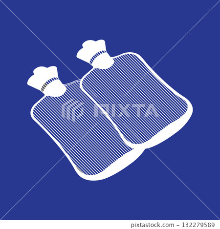 Hot water bag icon 132279589
