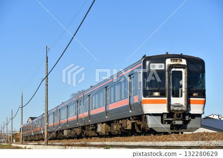 781D Kiha 75系柴油車，6節車廂編組 132280629