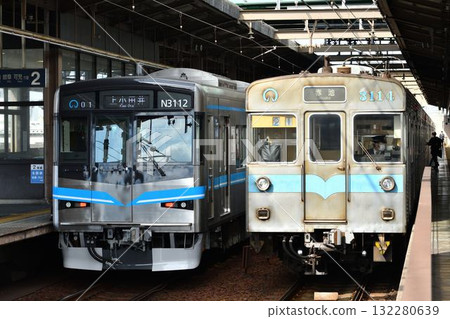 上大台站 名古屋市交通 N3000 和 3000 系列 上大台站 名古屋市交通 N3000 和 3000 系列 132280639