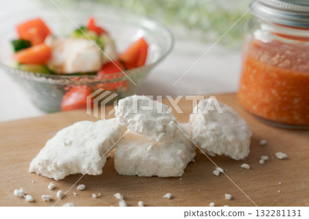 番茄沙拉和番茄曲 132281131