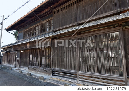 東海道龜山宿的舊立家宅邸 132281679