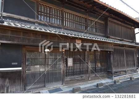 東海道龜山宿的舊立家宅邸 132281681