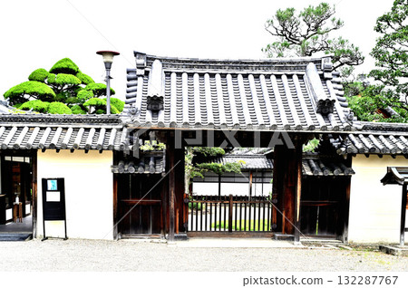 Nakamiya temple 132287767