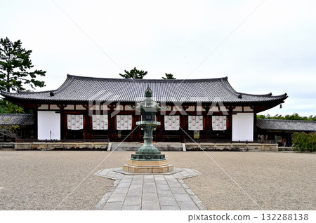 Horyu-ji Great Auditorium 132288138