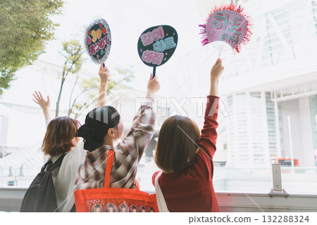 female, lady, woman 132288324