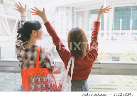 females, female, lady 132288343