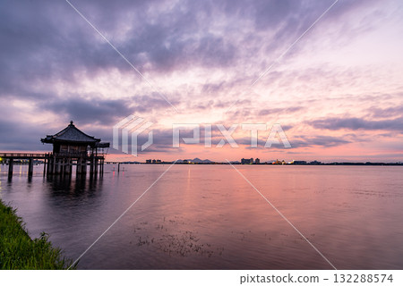 Morning view of Ukimido Hall of Mangetsuji Temple floating on Lake Biwa 132288574