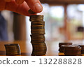 "Stacking 5 yen coins: a symbolic photo of financial luck, savings, and household management" 132288828