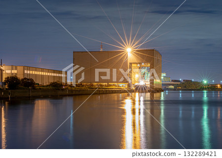 Kinuura Port factory night view Kinuura Port factory night view 132289421