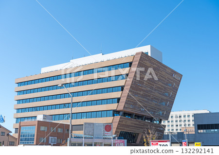 北陸新幹線小松站前的綜合大樓 | Urecious Komatsu | 石川縣小松市 132292141