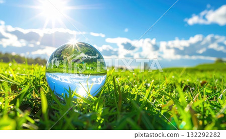 《AI Image》A glass globe placed on a grassland 132292282