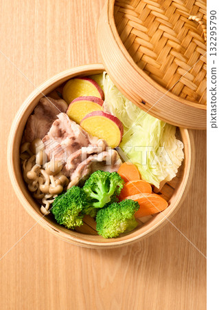 Steamed burner 132295790