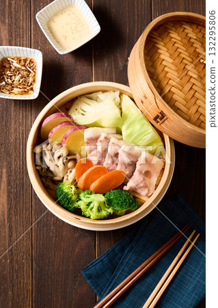 Steamed burner 132295806