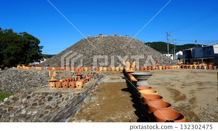 Shidami Burial Mounds, Nagoya City Shidami Burial Mounds, Nagoya City 132302475