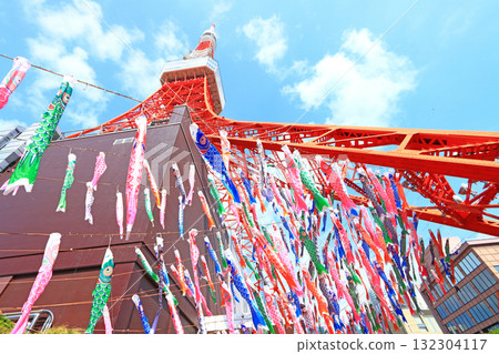 Tokyo Tower and carp streamers in Minato Ward, Tokyo Tokyo Tower and carp streamers in Minato Ward, Tokyo 132304117