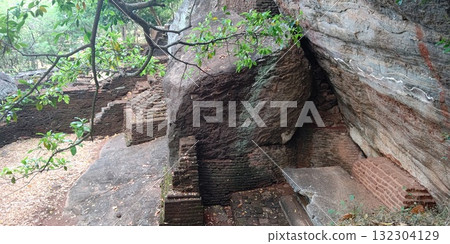 Sigiriya Rock, Stone Garden [Sri Lanka] 132304129