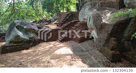 Sigiriya Rock, Terrace Garden [Sri Lanka] 132304130