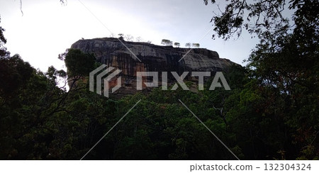 Sigiriya Rock [Sri Lanka] 132304324