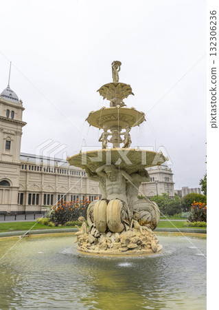 Melbourne, Australia - January 3, 2024 : The Carlton Gardens fountain at Royal Exhibition Building in Melbourne, Australia - January 3, 2024. 132306236