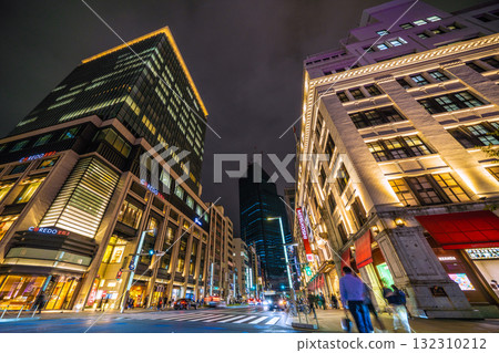 Tokyo cityscape in Japan: Nihonbashi, Coredo Muromachi 3 and Mitsukoshi. In the background is Nihonbashi 1-chome Tokyo cityscape in Japan: Nihonbashi, Coredo Muromachi 3 and Mitsukoshi. In the background is Nihonbashi 1-chome 132310212