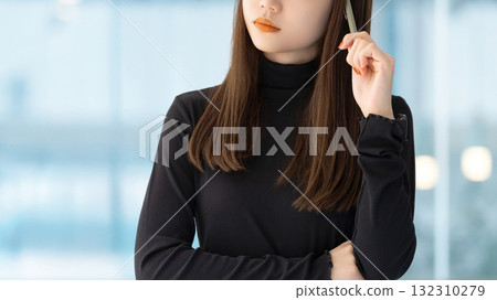 善於思考的女性/女商人 132310279