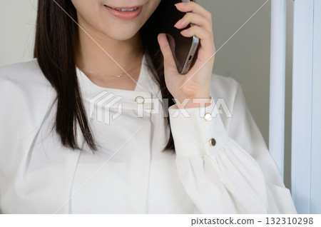 淺談智能手機的女人 132310298