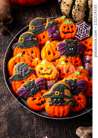 Halloween cookies in shape of pumpkin 132314335