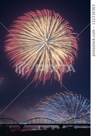 The 126th Suigo Omigawa Fireworks Festival 132316363