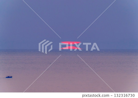 A fantastic view of the Daruma sunset sinking into the Sea of Japan, seen from the Byobuiwa Observatory A fantastic view of the Daruma sunset sinking into the Sea of Japan, seen from the Byobuiwa Observatory 132316730