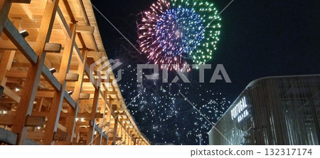 Kansai Expo Large Roof Ring Fireworks HANA-BI Kansai Expo Large Roof Ring Fireworks HANA-BI 132317174