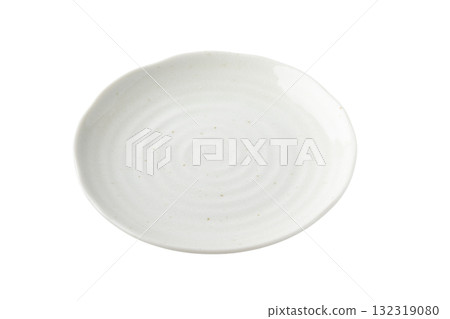 透明背景（png）上的白色圓形平板（Shinkohiki） 132319080