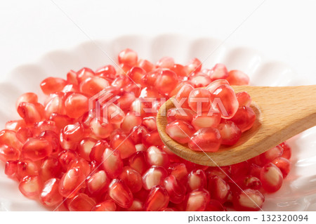 石榴 石榴 132320094