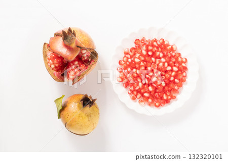 pomegranate pomegranate 132320101