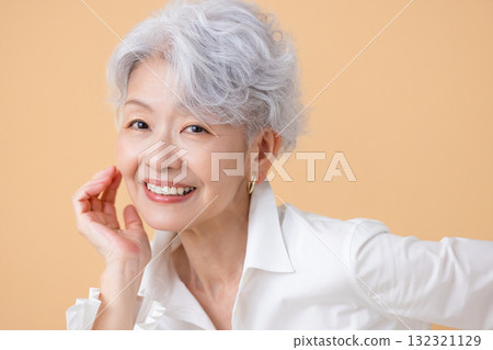 Senior woman portrait of a gray-haired woman 132321129