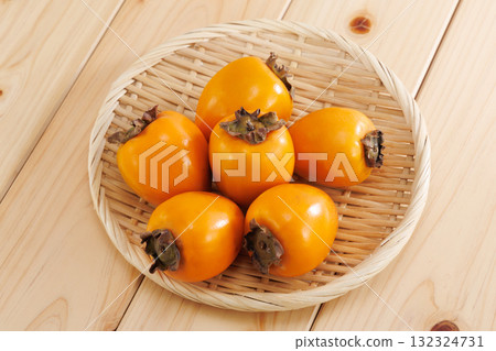 看起來很美味的柿子 看起來很美味的柿子 132324731