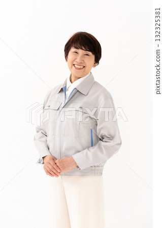 Senior woman in work clothes 132325381