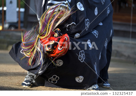 舞獅 神戶市非物質文化遺產 神樂 南秀雄獅 舞獅 神戶市非物質文化遺產 神樂 南秀雄獅 132325437